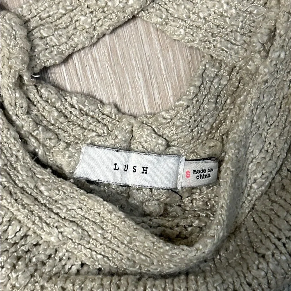 Lush Beige Criscross Back Knit Split Hem Long Sleeve Sweater